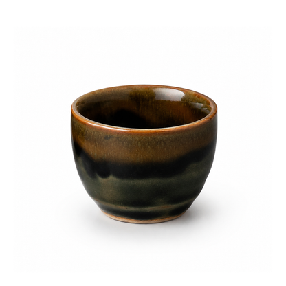 Japanischer Sake Becher aus Keramik - Handgefertigt "Brown" Design