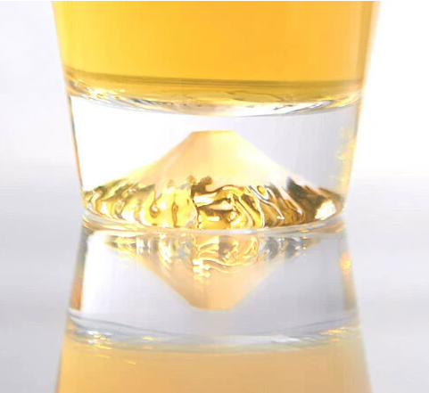 Tajima Glass Mount Fuji Edo Kiriko Whisky Glas handgefertigt in Holz-Geschenkbox